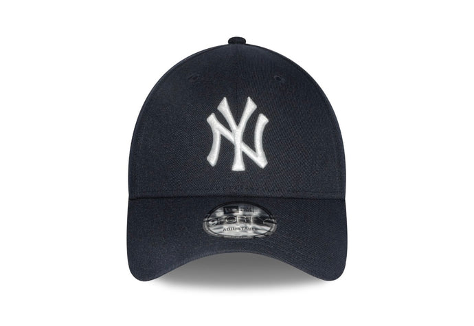 FRSH X BAD BUNNY NEW ERA 940 Yankee dad hat