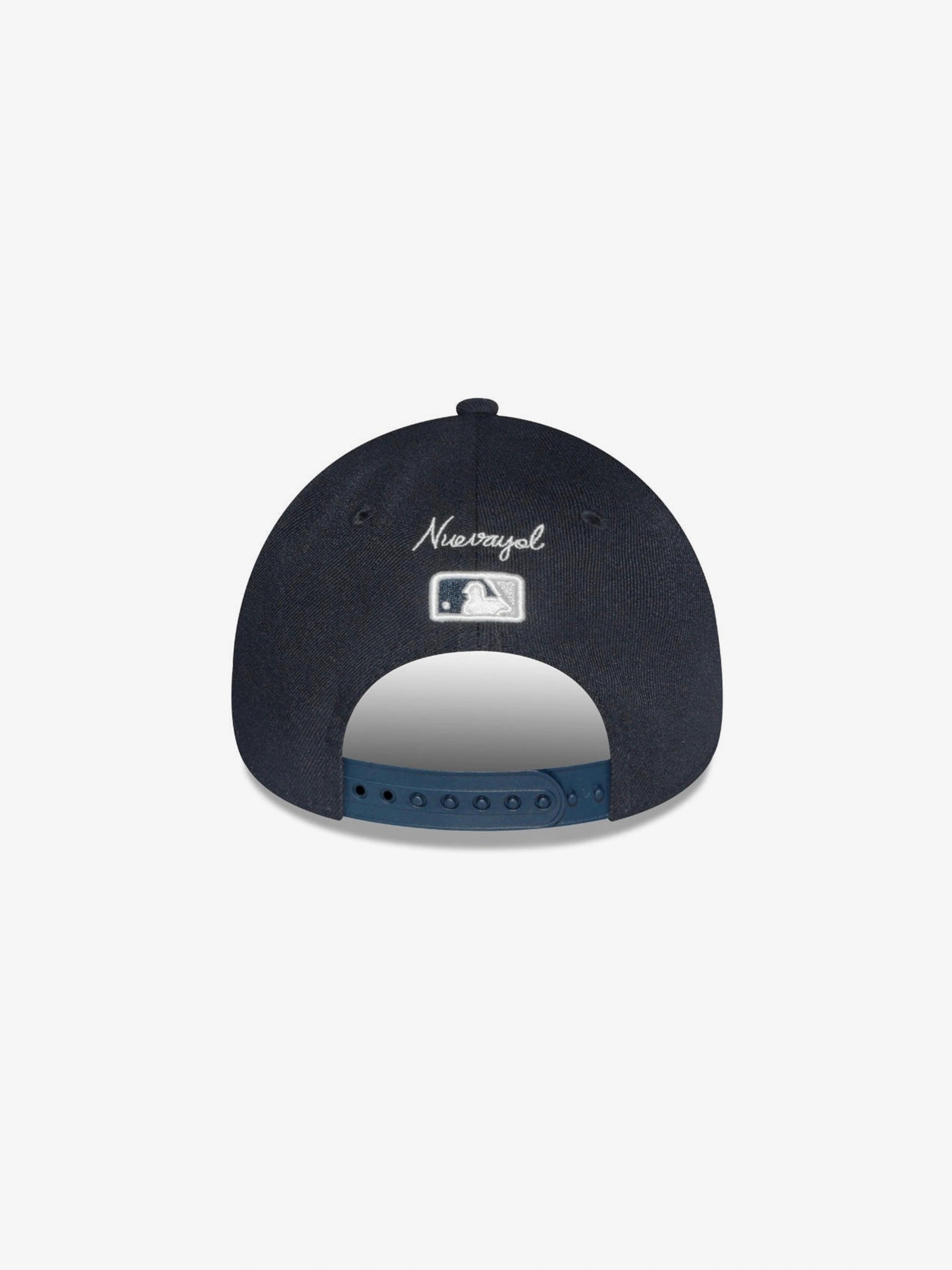 FRSH X BAD BUNNY NEW ERA 940 Yankee dad hat